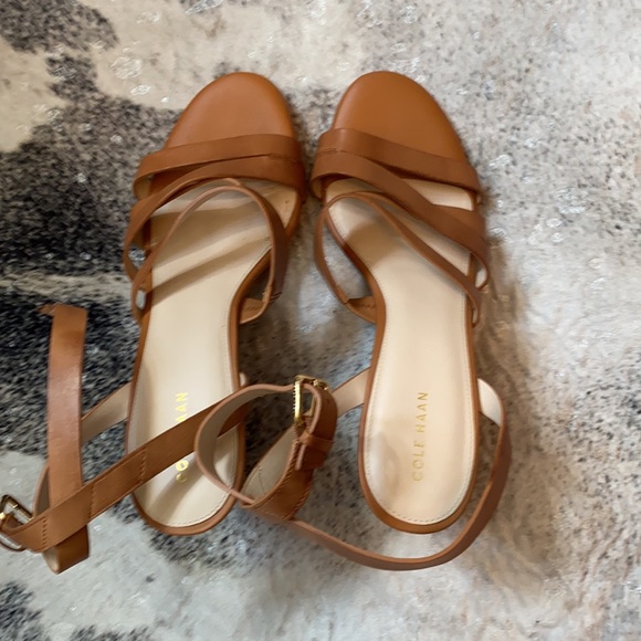 Cole Haan Nubuck Leather Wedged Sandals Size 9 - Picture 4 of 8